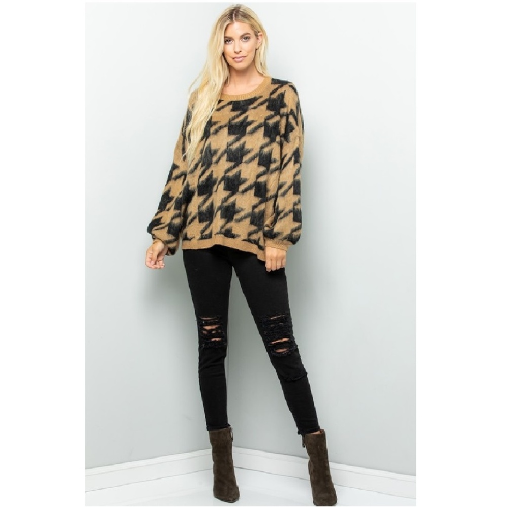 Houndstooth Soft Knit Round Neck Sweater Black/Tan - Picture 4 of 7